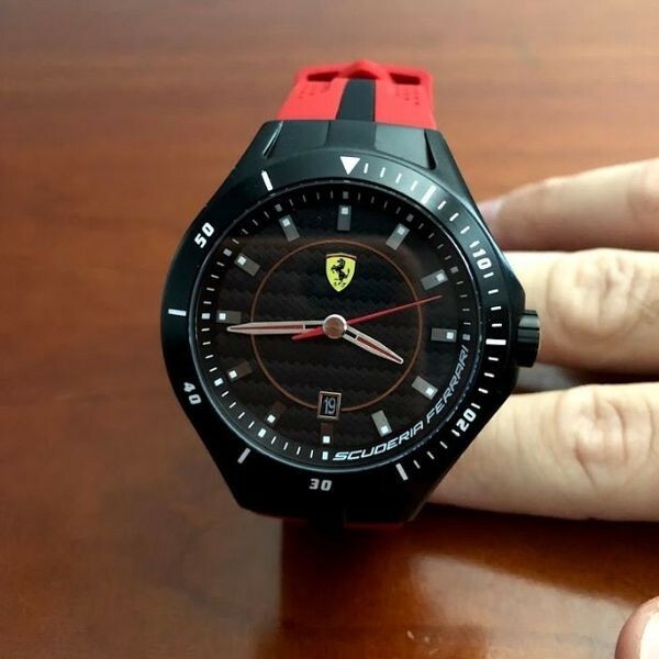SCUDERIA FERRARI SF14.4.001 時計 SCUDERIA FERRARI SF14.4.001 時計 - メルカリ