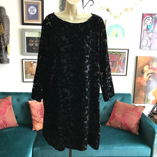 GARNET HILL size 18 Little Black Burnout Velvet Floral 3/4 Sleeve Shift Dress