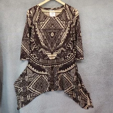 DG2 Diane Gilman Brown Printed Tribal Print Hi-Low Hem Top Small NWT Sequence