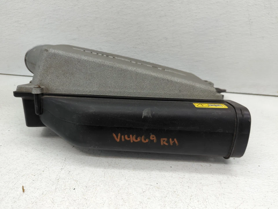 Tubo de manguera conducto de admisión filtro de aire Mercedes-Benz S63 Amg 2008-2010 ANRE1 Foto 2 de 4