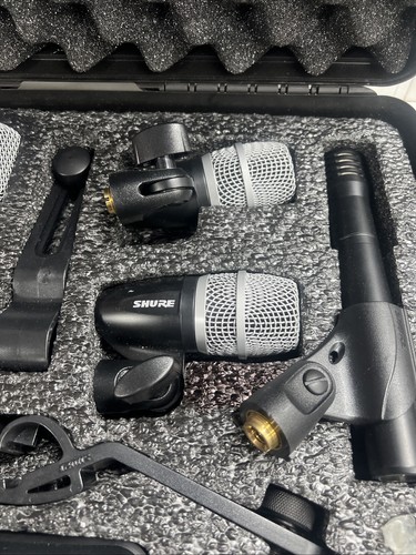 SHURE DRUM MICROPHONE KIT WITH 6 MIC AND BRACKET PLUS STORAGE BOX  - Picture 8 of 10