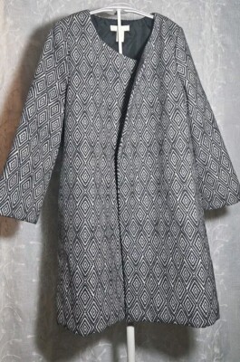 H&M Womens Kimono Dress Coat Size Black And White Geometric Print Velvet 