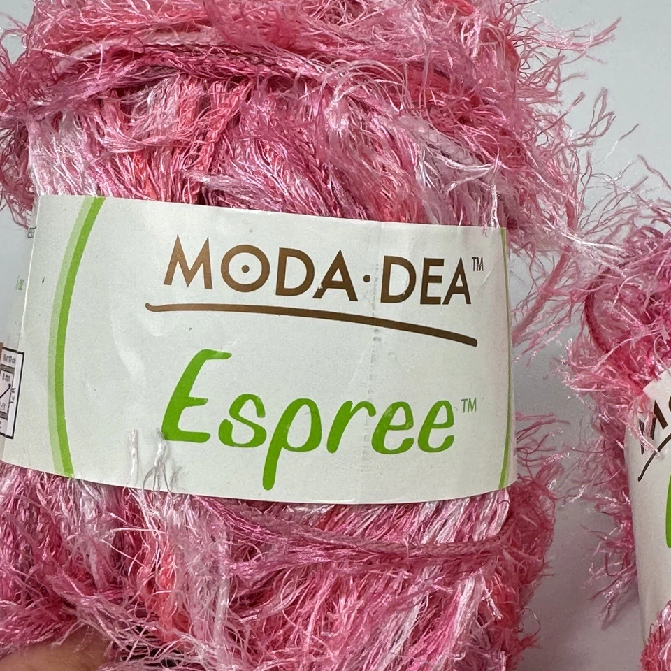 MODA DEA Espree Eyelash Yarn Pinks 2251 Lot 2 Bulky Knit Crochet Scarf Trim DIY - Image 3 of 4