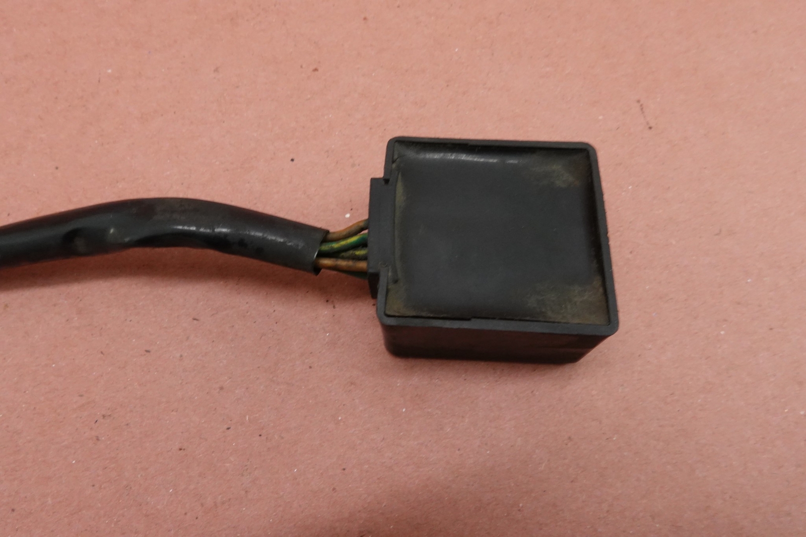 19841987 Honda shadow vt700c 700 vt700 Stop Tail Light Relay eBay