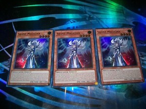 yugioh card silent magician Silent Magician LV4 DPRP-EN019 Yu-Gi-Oh! Card main image 0