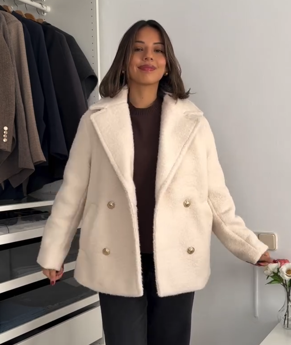 a*a様 ZARA Bouclé Textured Coat 新品未使用 Zara Boucle Double Breasted Textured Coat Ecru White Cream Size XL