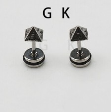 2Pcs Stainless Steel Fashion Punk Biker Pyramid Earrings Stud Piercing Men Women