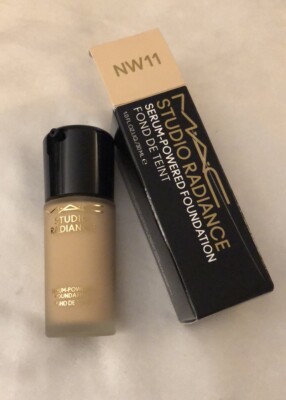 MAC Studio Radiance Serum Powered Foundation Shade NW11 30ml NIB Full Size