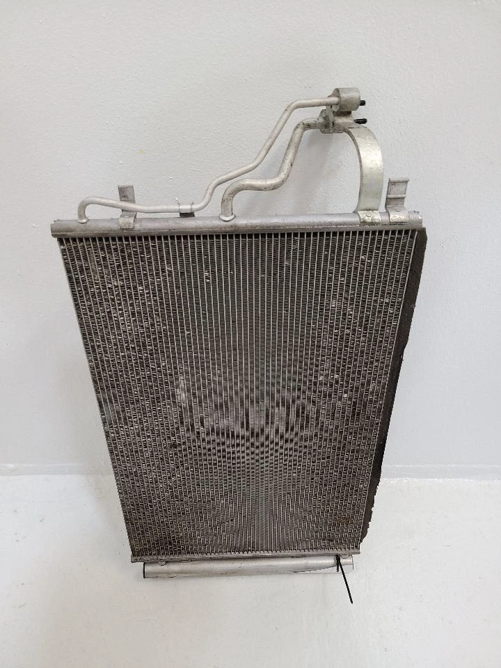2015-2018 KIA FORTE AC Condenser 976063X600 15-18 Foto 4 de 4