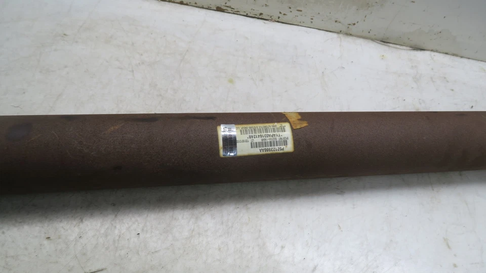 Ram 1500 2014-2018 OEM 4x4 eje de transmisión trasero P52123986AA Foto 4 de 4