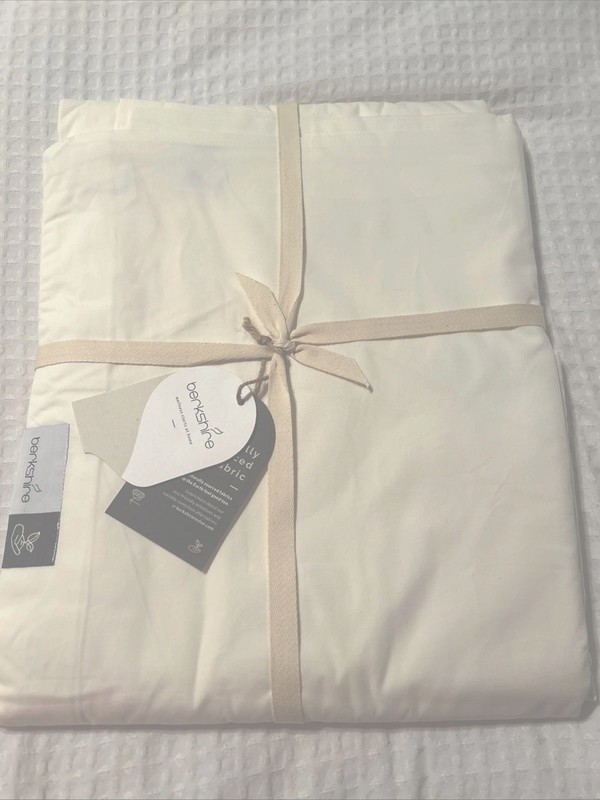 Berkshire Organic Cotton Percale King Duvet Set - Sugar White - NWT 