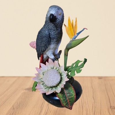 Danbury Mint Chatterbox African Grey Parrot Tropical Figurine Sculpture Bob Guge