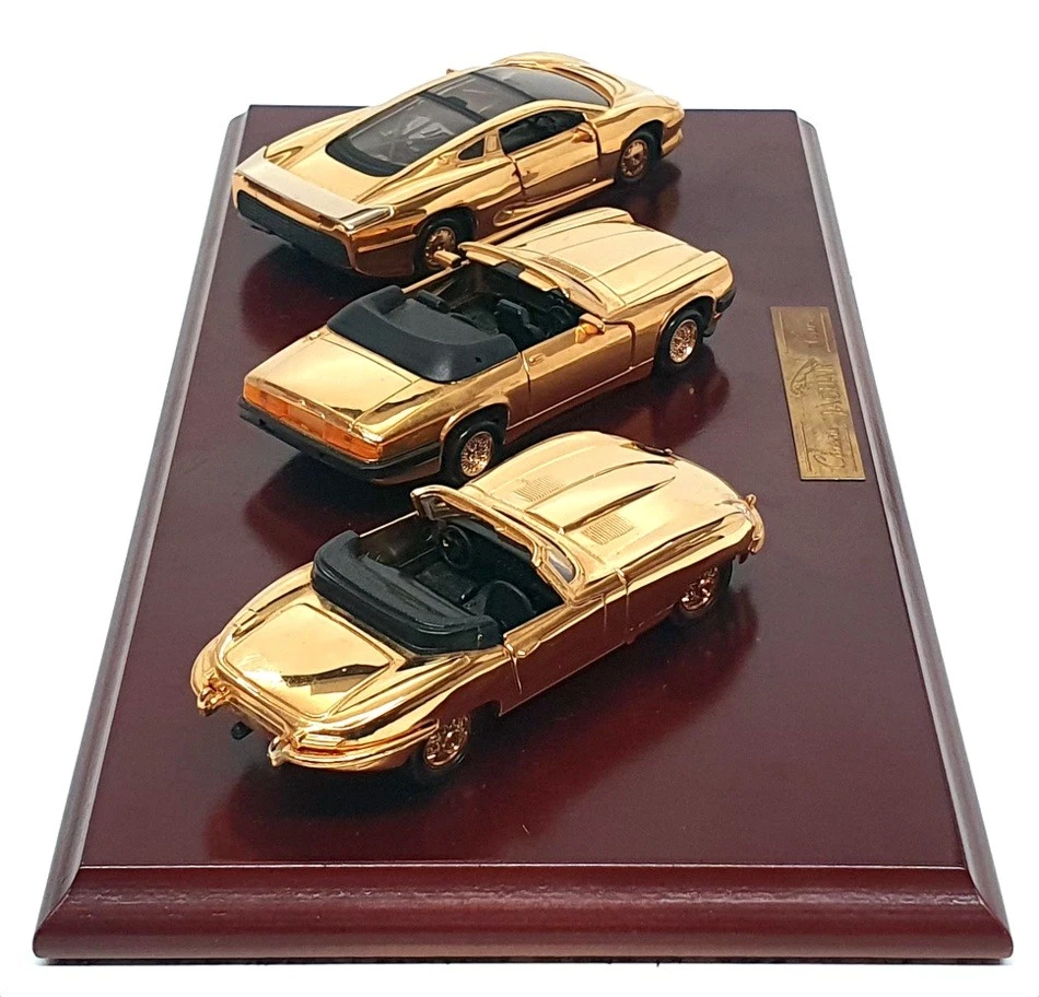 Juego de 3 coches Maisto escala 1/38 3JAGG - Jaguar E-Type XJS y XJ220 - Chapado en oro de 22 quilates Foto 4 de 4