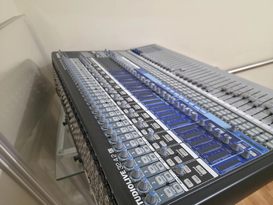 PreSonus StudioLive 32 Channel Digital Mixer - Image 2 of 4