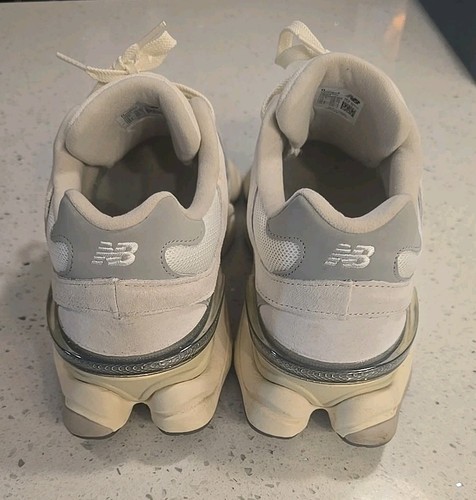 New Balance 9060 ‘White Grey’ Men's Size 11 EUC Condition - Picture 4 of 23