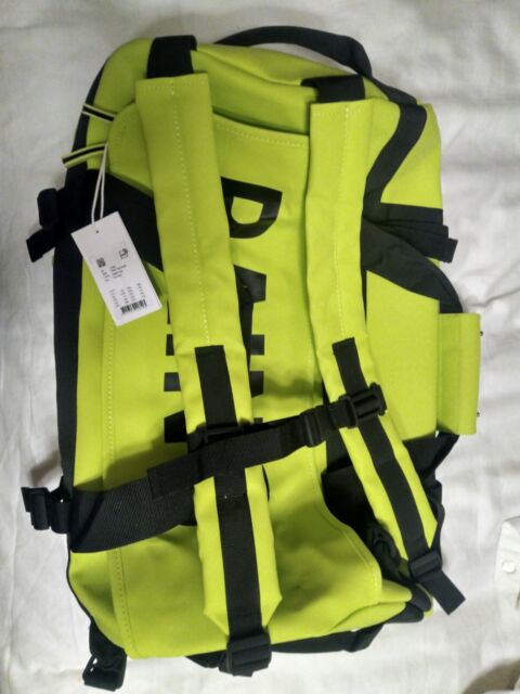 Rains Duffel Bag /Backpack Small in Lime **EX DISPLAY**