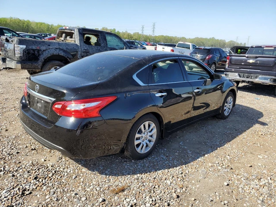 Used Fuel Tank fits: 2017 Nissan Altima from 1/01/16 Grade A Foto 4 de 4
