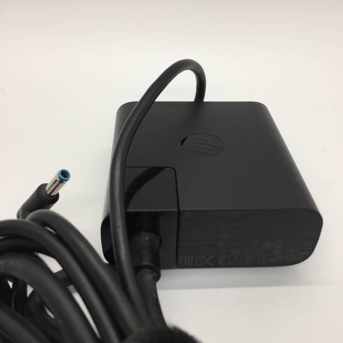 Genuine HP TPN-CA05 19.5V 3.33A 65W AC Power Adapter Charger