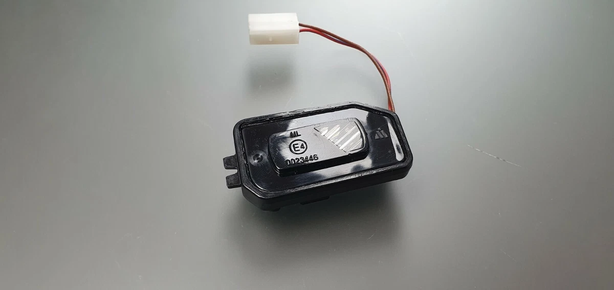 Orig Mercedes A177 C205 E213 S222 Außenspiegel Umfeldbeleuchtung  