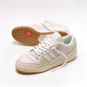 adidas forum 84 low white