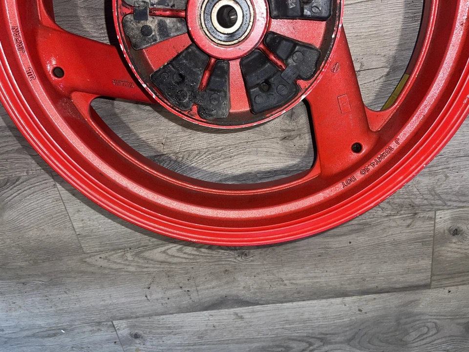 1987 Yamaha FZR1000 Rear Wheel Rim - Image 2 of 4