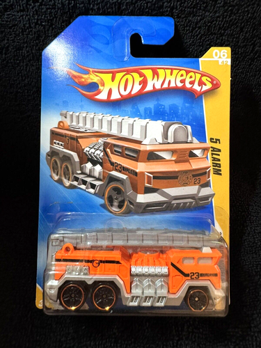 Hot Wheels 5 Alarm 06/42 Fire Truck Orange '09 New Models - Treasure Hunt!