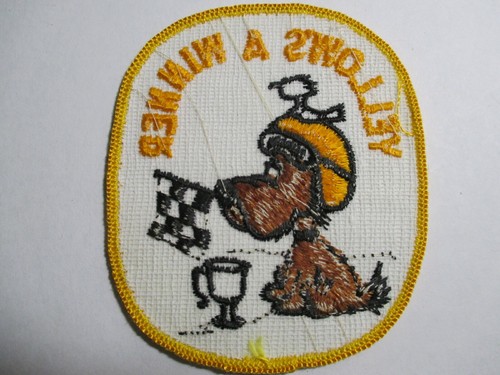 Yellow's A Winner Patch Snowmobiles NOS Vintage Original Sports Racing Skiing - Foto 4 di 4