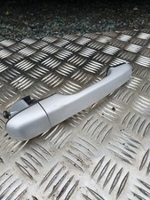 VOLVO V70 EXTERIOR DOOR HANDLE PASSENGER REAR (N/S/R) SILVER 1996 - 2000 MK1