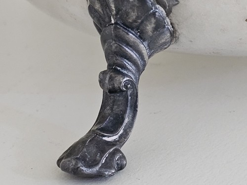 F.B. ROGERS PLATO DE SERVIR CON PATAS REDONDAS PLATEADO CON TAPA #1158 9 1/2" - Imagen 6 de 24