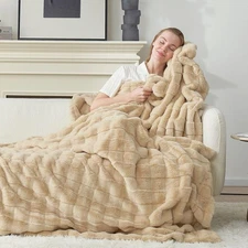 Fluffy Faux Fur Throw Blanket for Couch,Warm Cozy Soft Beige Throw Blankets f...