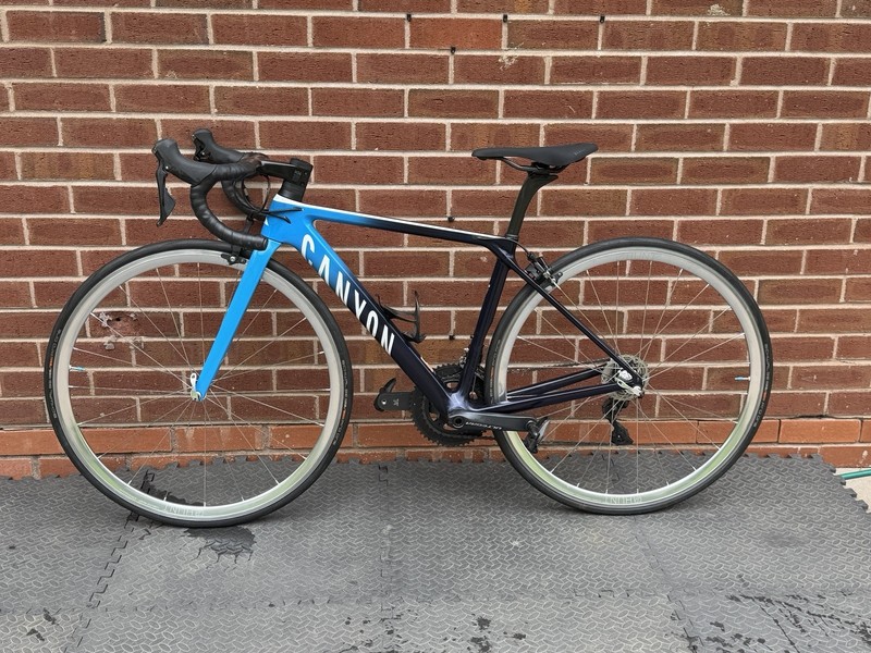 Canyon Ultimate CF SL Carbon Road Bike Size 2XS Blue Competition Triathlon TT