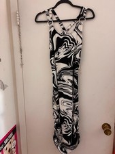 Black & White Abstract Print Midi Dress – Size L (11–13)