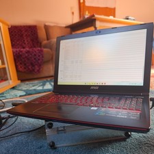 MSI GE62VR 7RF 15,6" i7-7700HQ GTX 1060 8GB RAM 256GB SSD Windows 11 Home