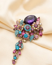 Regal Peacock Palette: Jewel-Toned Rhinestone & Amethyst-Tone Dangle Brooch