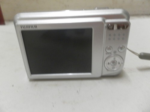 Fujifilm Digital Camera FinePix A170 10.2MP Silver 4GB SD Card Tested - Picture 4 of 18