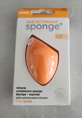Real Techniques Miracle Makeup Complexion Sponge #1 1566 (antimicrobial infusion