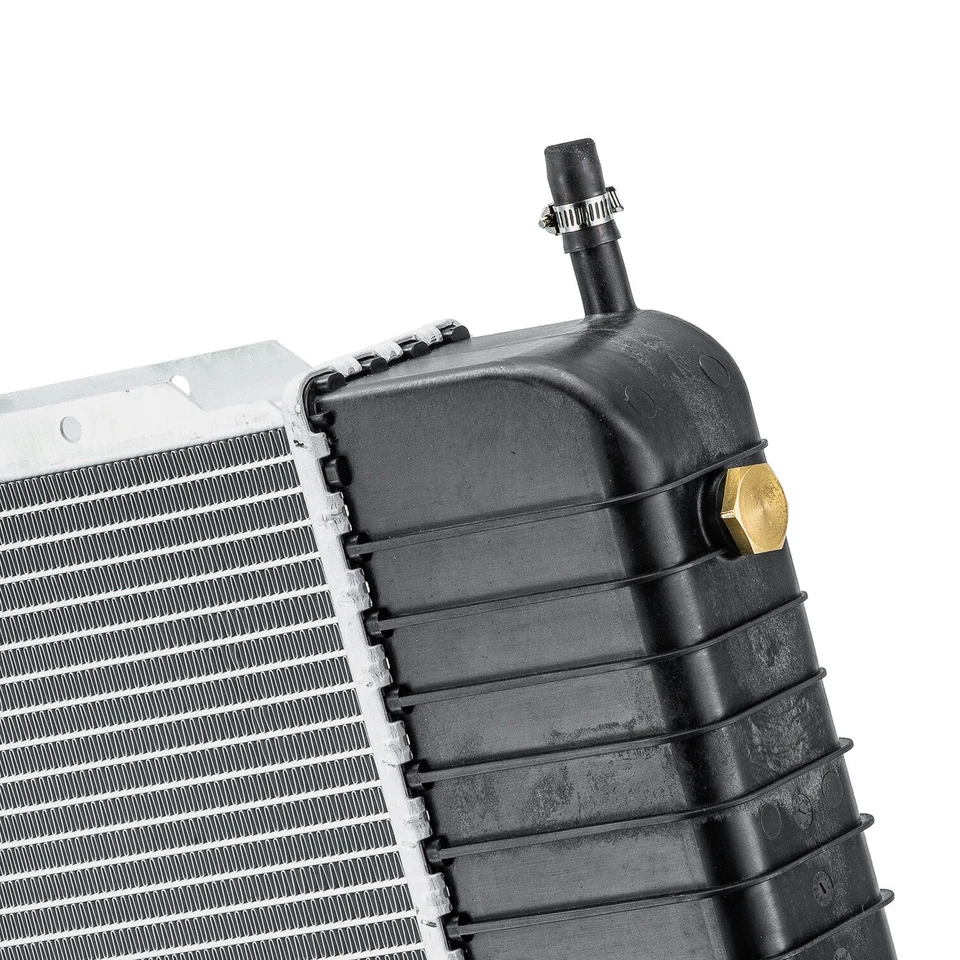 Radiator For 04-07 Ford F650 F750 & 97-09 International Harvester 4100 4400 4900 - Image 4 of 4