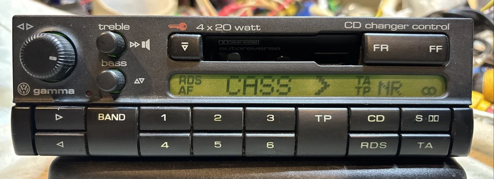 Philips VW Gamma IV Autoradio + Code 1H0035186 Voll Funktionsfähig 902221588711 - Bild 2 von 4