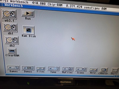   2,5'' Festplatte für Commodore Amiga 500 500+ 2000 komplett  eingerichtet 