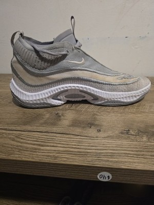 Nike Men s 13 Cosmic Unity 3 (Team) Basketball Shoes DZ2906-001 Grey/White New