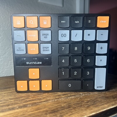 Wireless Numeric Keypad 2.4G Rechargeable 35-Keys for Data Input   Model NK606