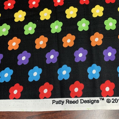 Patty Reed Designs La-Di-Draw Multicolor Flowers on Black Fabric 1 1/4 Yds - Picture 3 of 12