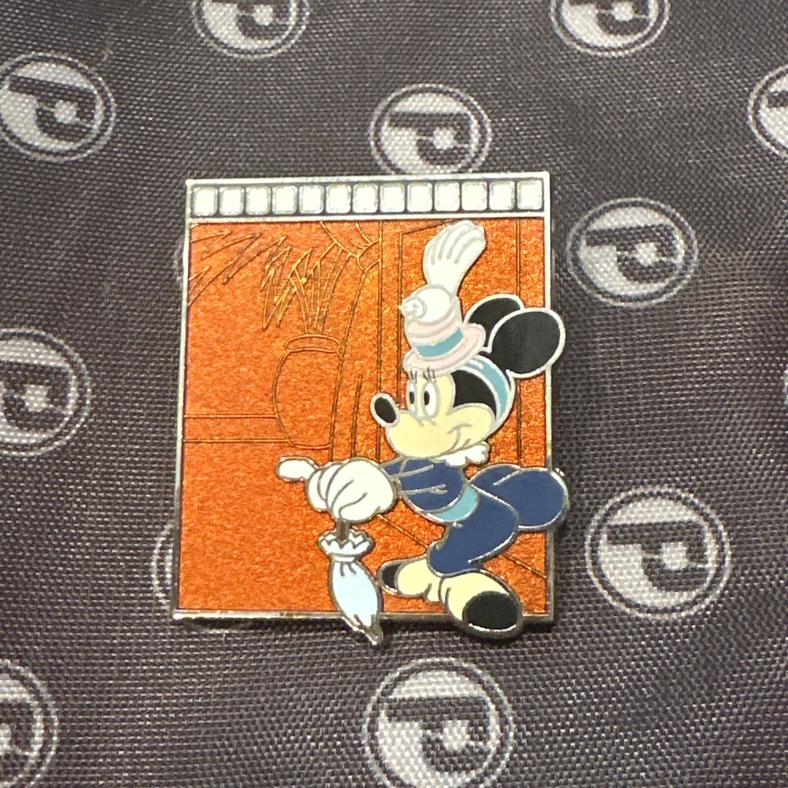 2023 Disney Parks 95 Magical Years Mystery Box Pin Minnie Mouse C ONLY