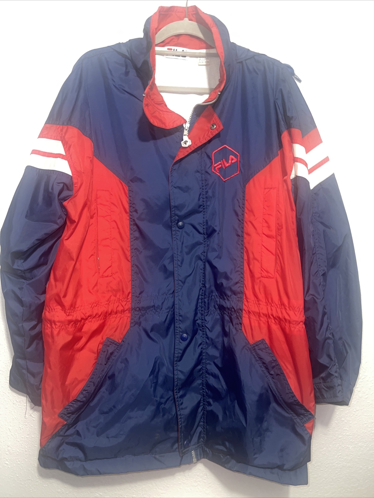 Felpa con cappuccio uomo vintage Fila frangivento giacca antipioggia nylon taglia large rosso bianco blu