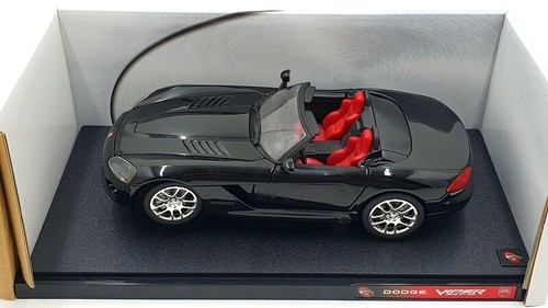 Hot Wheels 1/18 Scale Diecast 57314 - Dodge Viper SRT-10 - Black - Picture 4 of 5