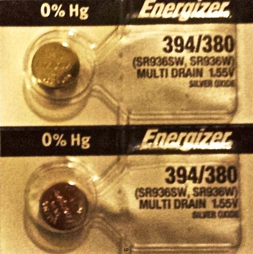ENERGIZER 394 380 WATCH BATTERIES SR936SW Sealed Authorized Seller - Picture 2 of 4
