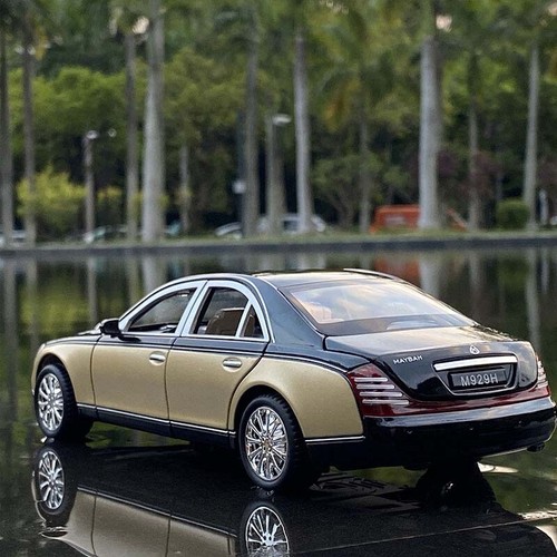 1:24 Maybach 62s S650 Classic Luxy Car Alloy Car Model Diecasts Metal Toys Gifts - Picture 2 of 16