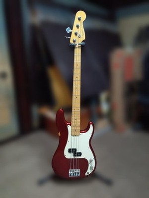 Fender USA Precision Bass / E-Bassgitarre / Made in USA