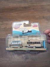 Greenlight Volkswagen Samba Bus Hippy Van 1964  Diecast Model Car 1/64 Scale