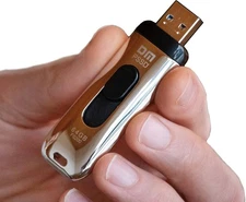 DM PSSD USB 3 Retractable Flash Thumb Stick Drive 512 GB Chrome Sleek Alloy NEW